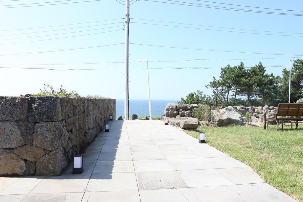 Plumeria Pension 済州市 エクステリア 写真
