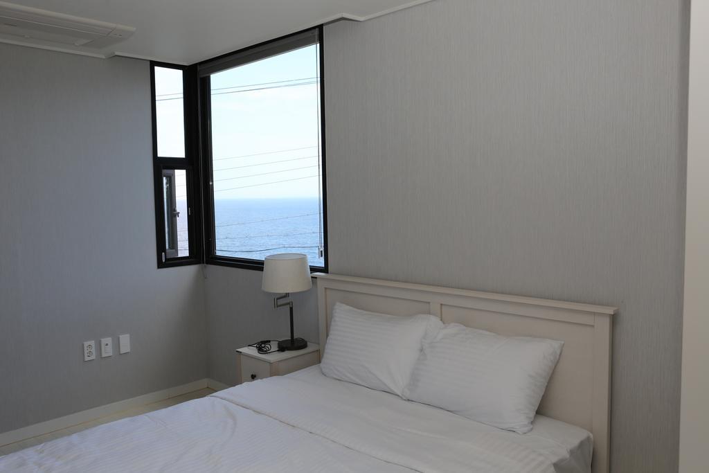 Plumeria Pension 済州市 エクステリア 写真